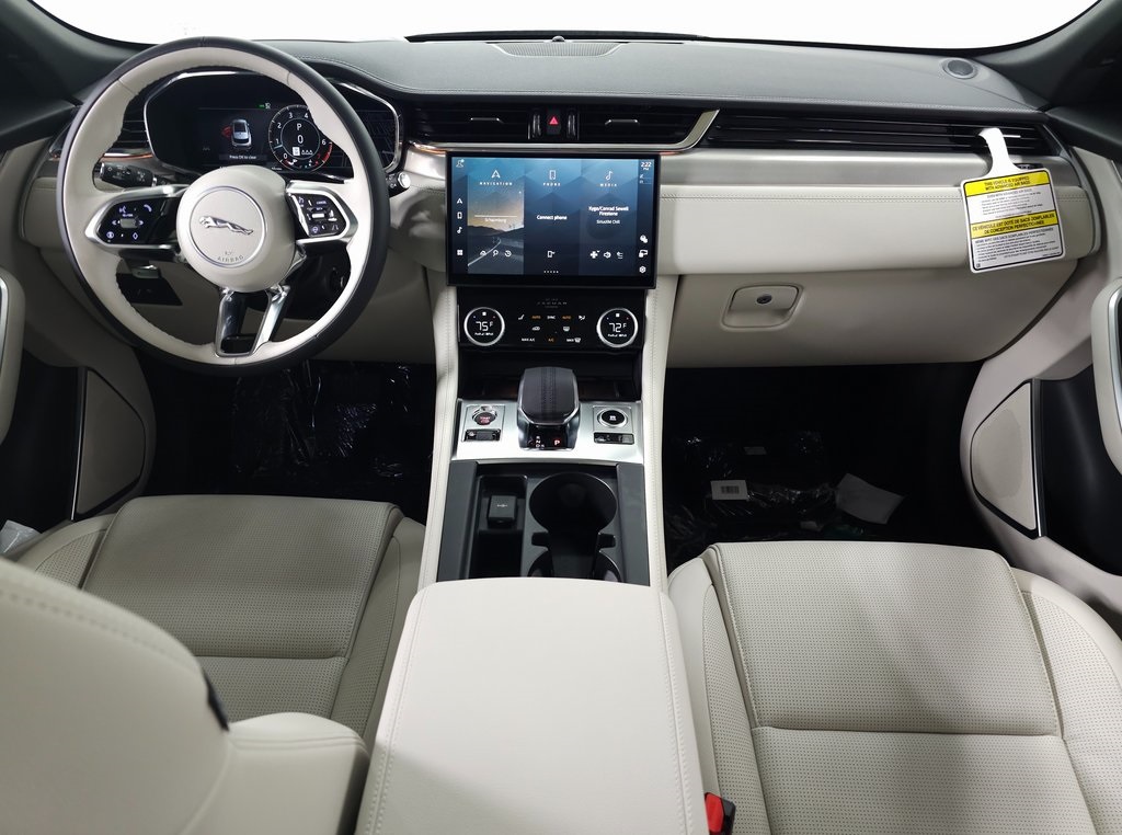 2026 JAGUAR F-PACE - Image 10