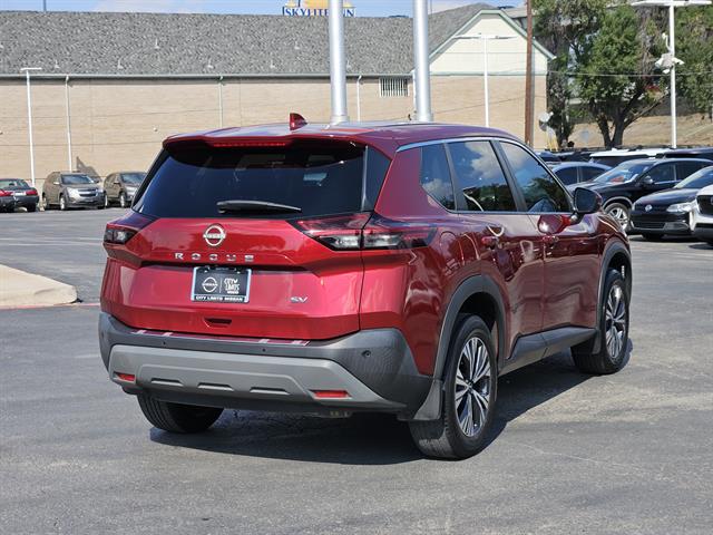 2022 Nissan Rogue SV photo 3