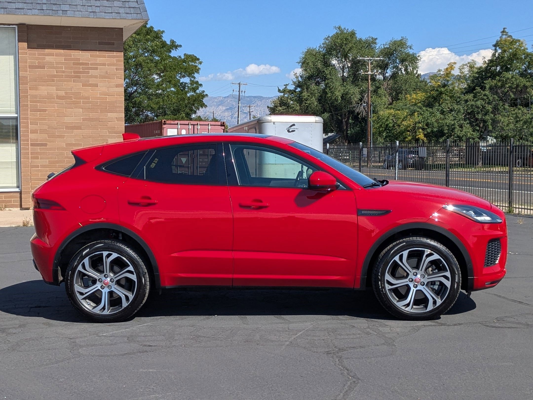 2018 Jaguar E-PACE First Edition photo 2