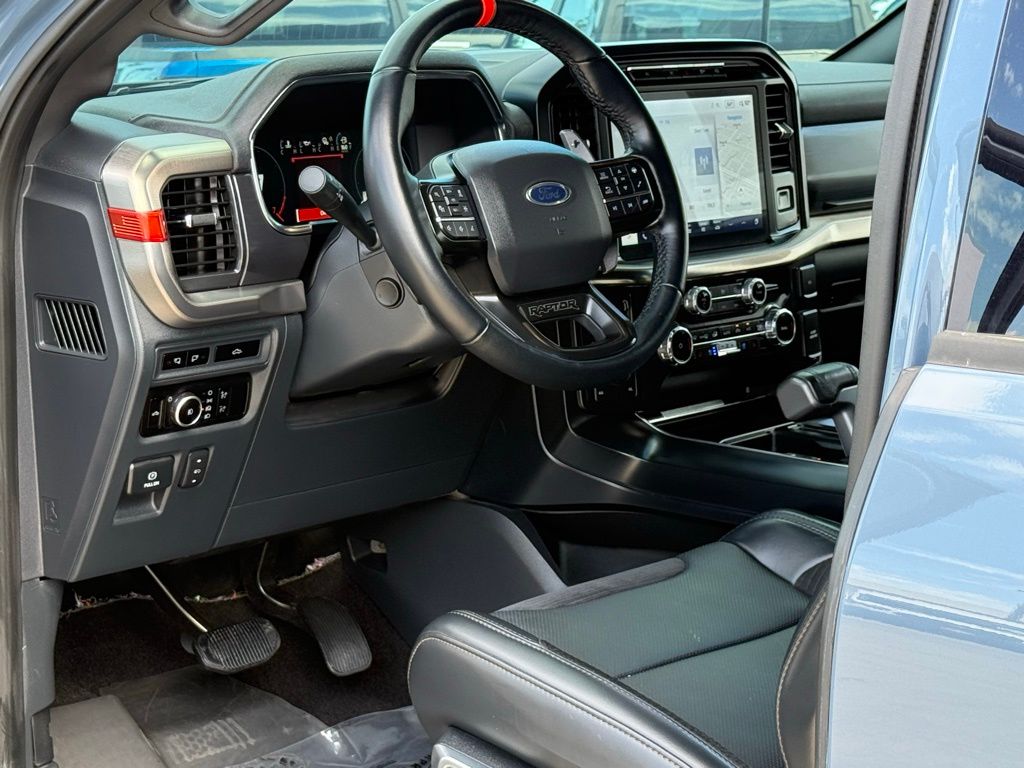 2023 Ford F-150 Raptor photo 7