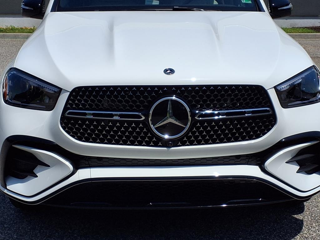 2025 Mercedes Benz GLE 450e 4MATIC photo 4