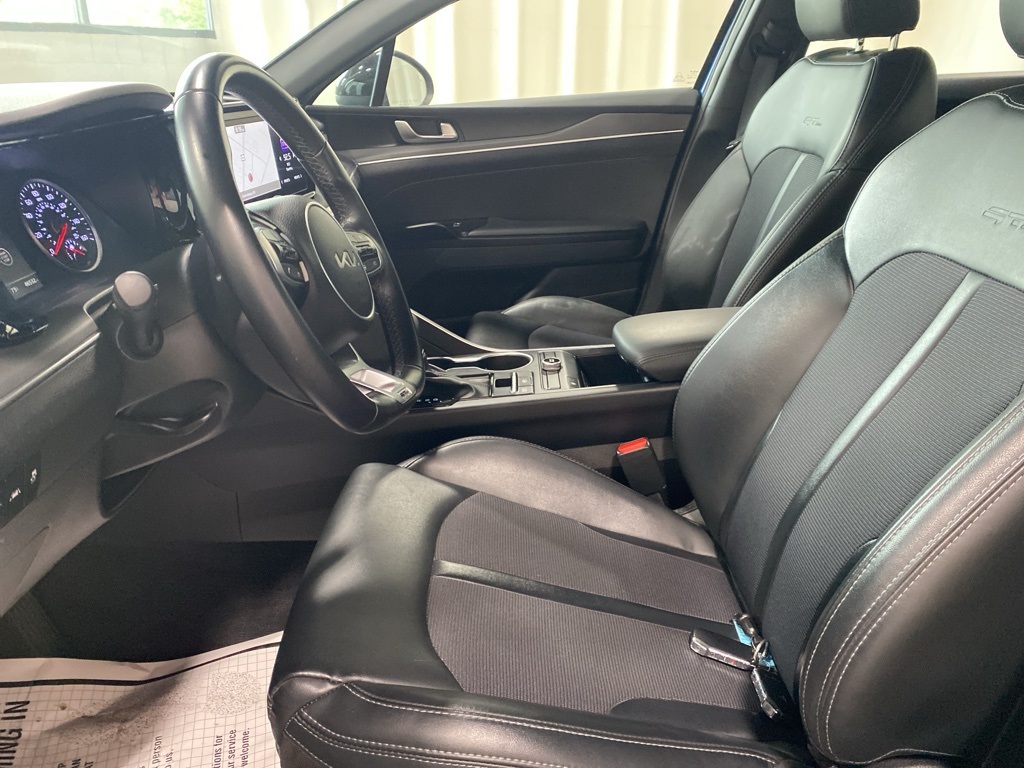 2023 Kia K5 GT-Line photo 6