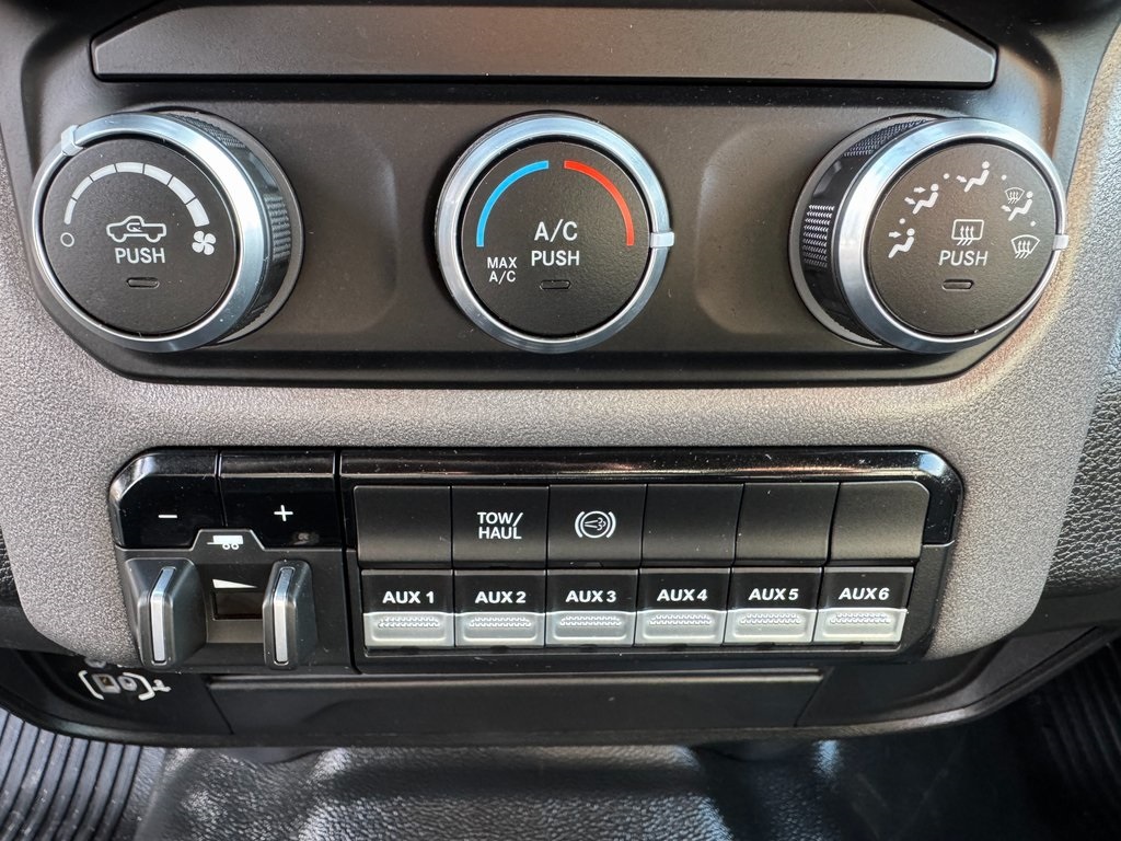 2022 Ram 3500 Tradesman photo 34