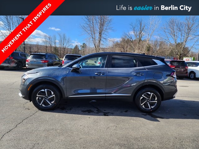 2025 Kia Sportage Hybrid LX photo 2