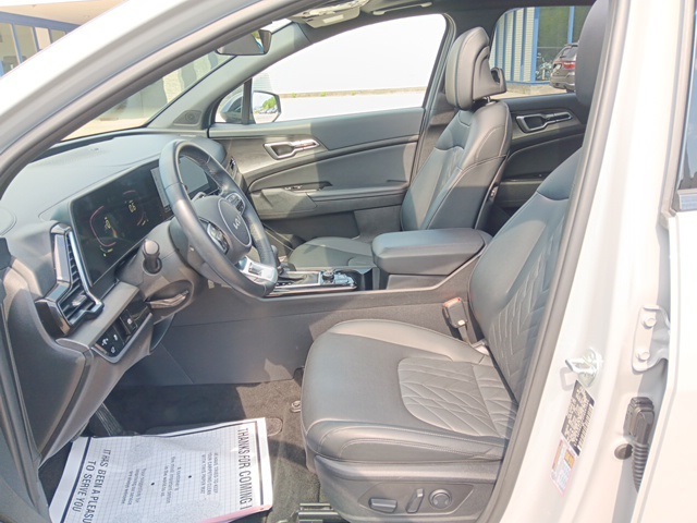 2023 Kia Sportage X-Line photo 4