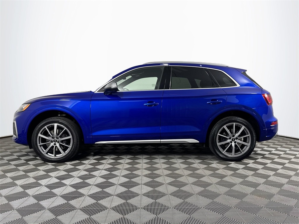 2024 Audi SQ5 Prestige photo 2