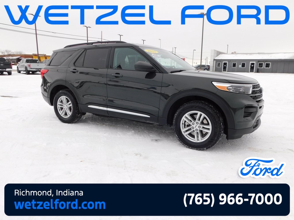 2023 Ford Explorer XLT's photo