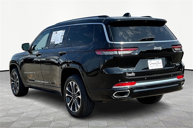 2021 Jeep Grand Cherokee Overland photo 4