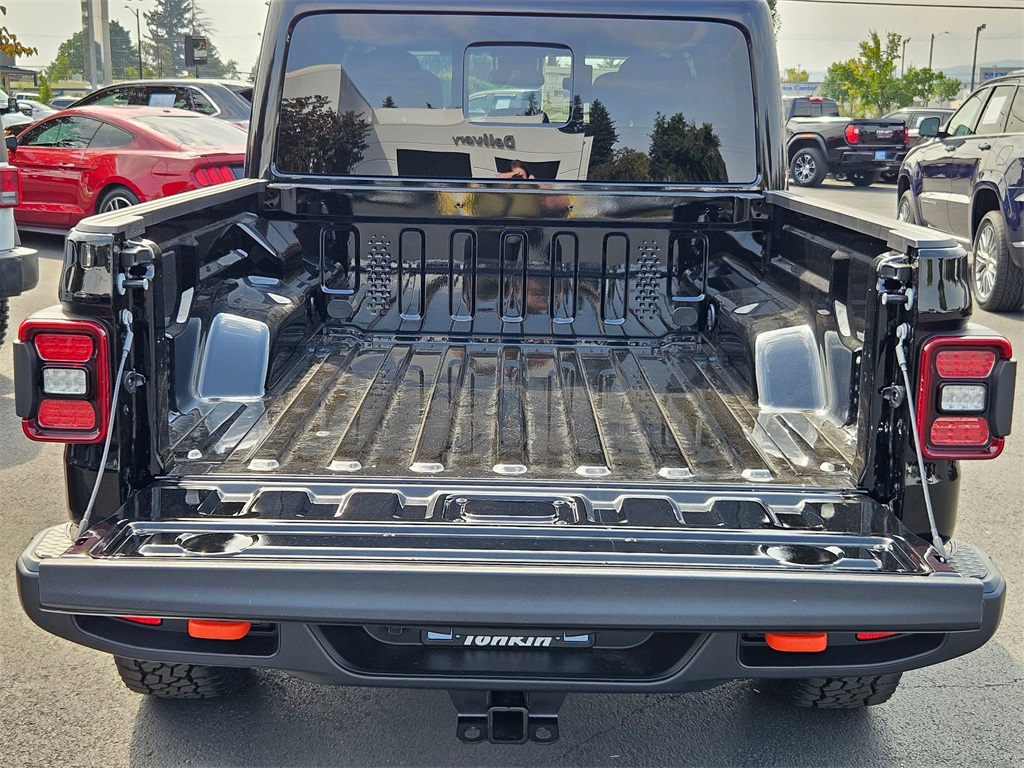 2025 Jeep Gladiator Mojave photo 27