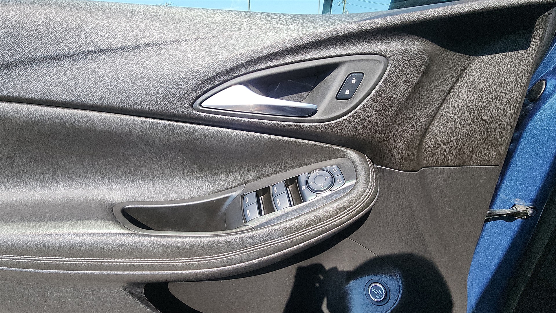 2025 Buick Encore GX Preferred photo 12