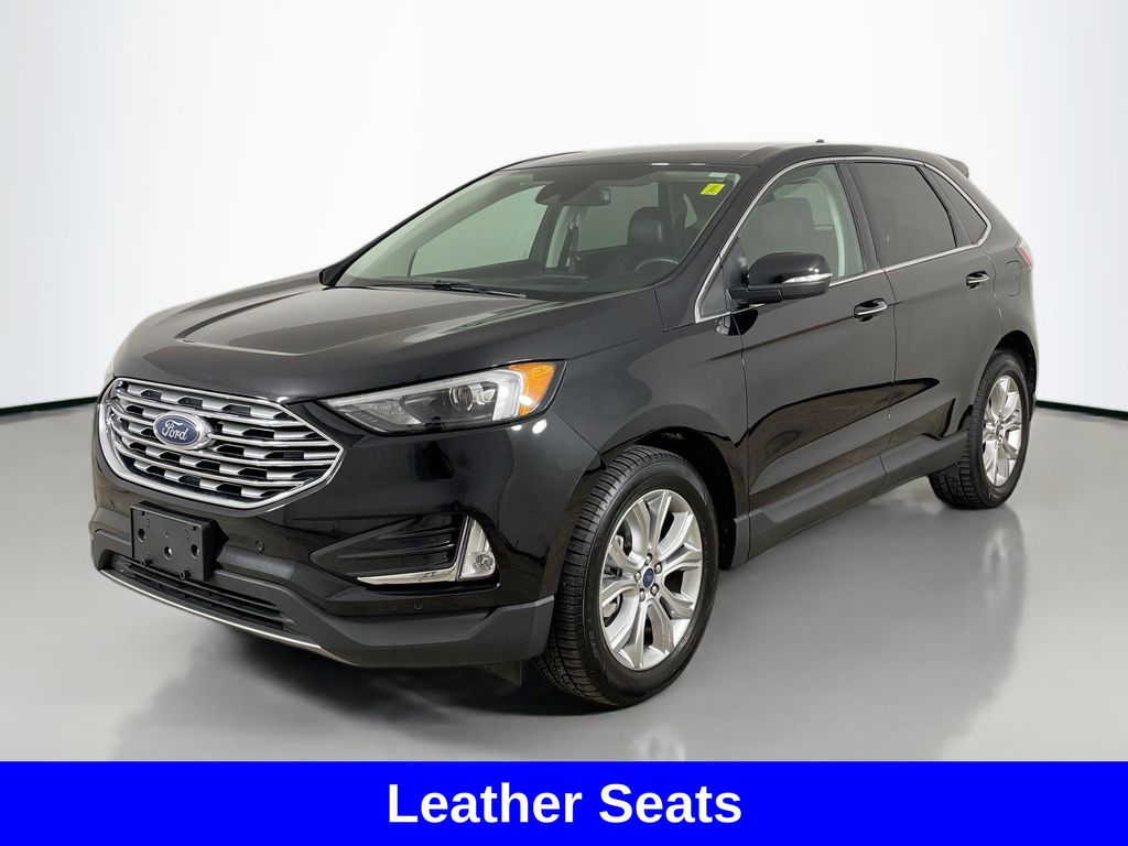 2022 Ford Edge Titanium photo 3