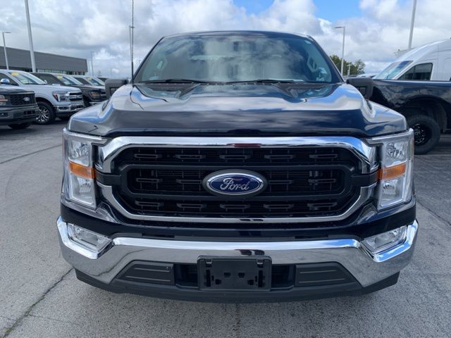 2022 Ford F-150 XLT photo 2