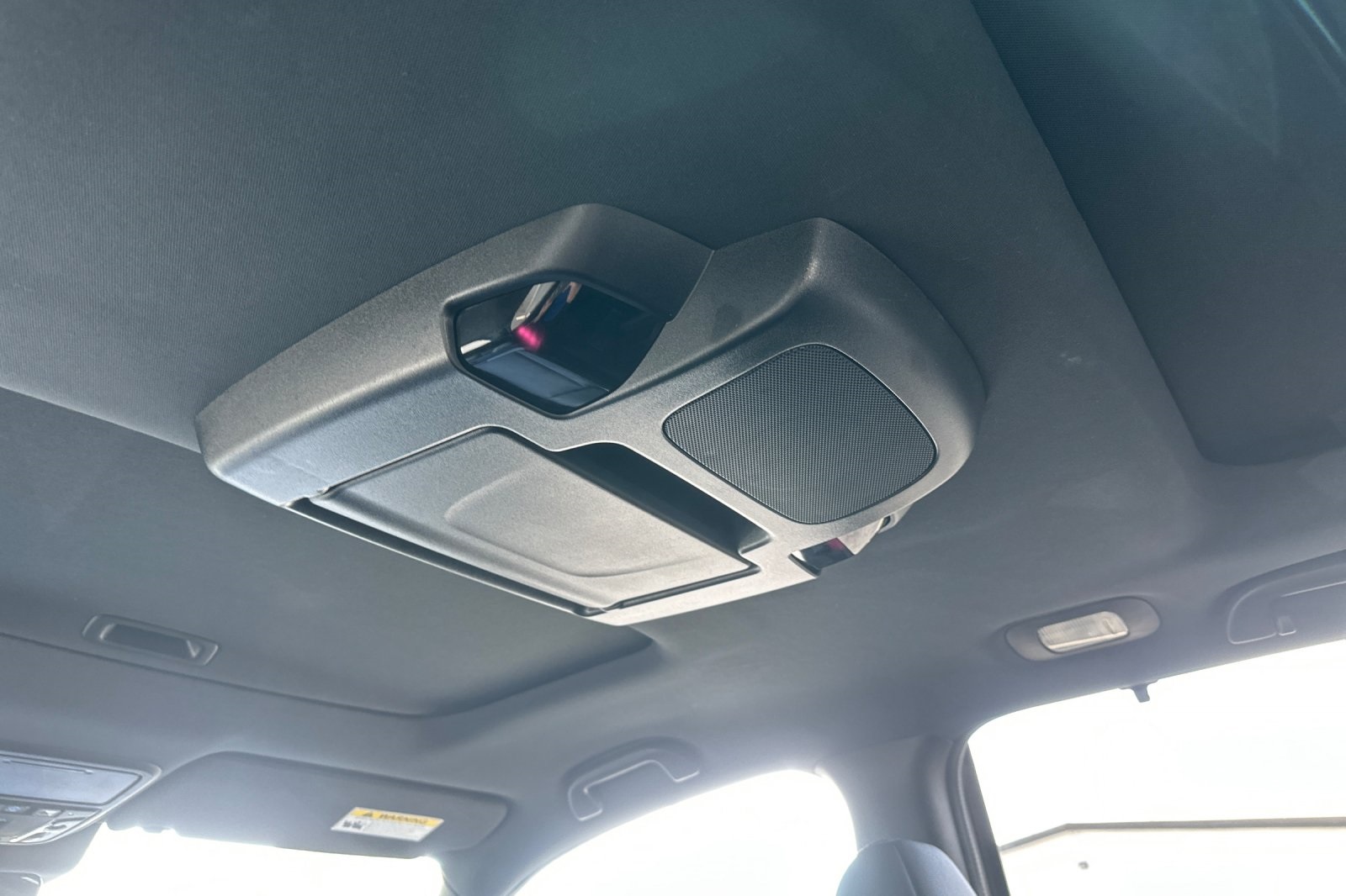 2022 Honda Pilot Black Edition photo 15