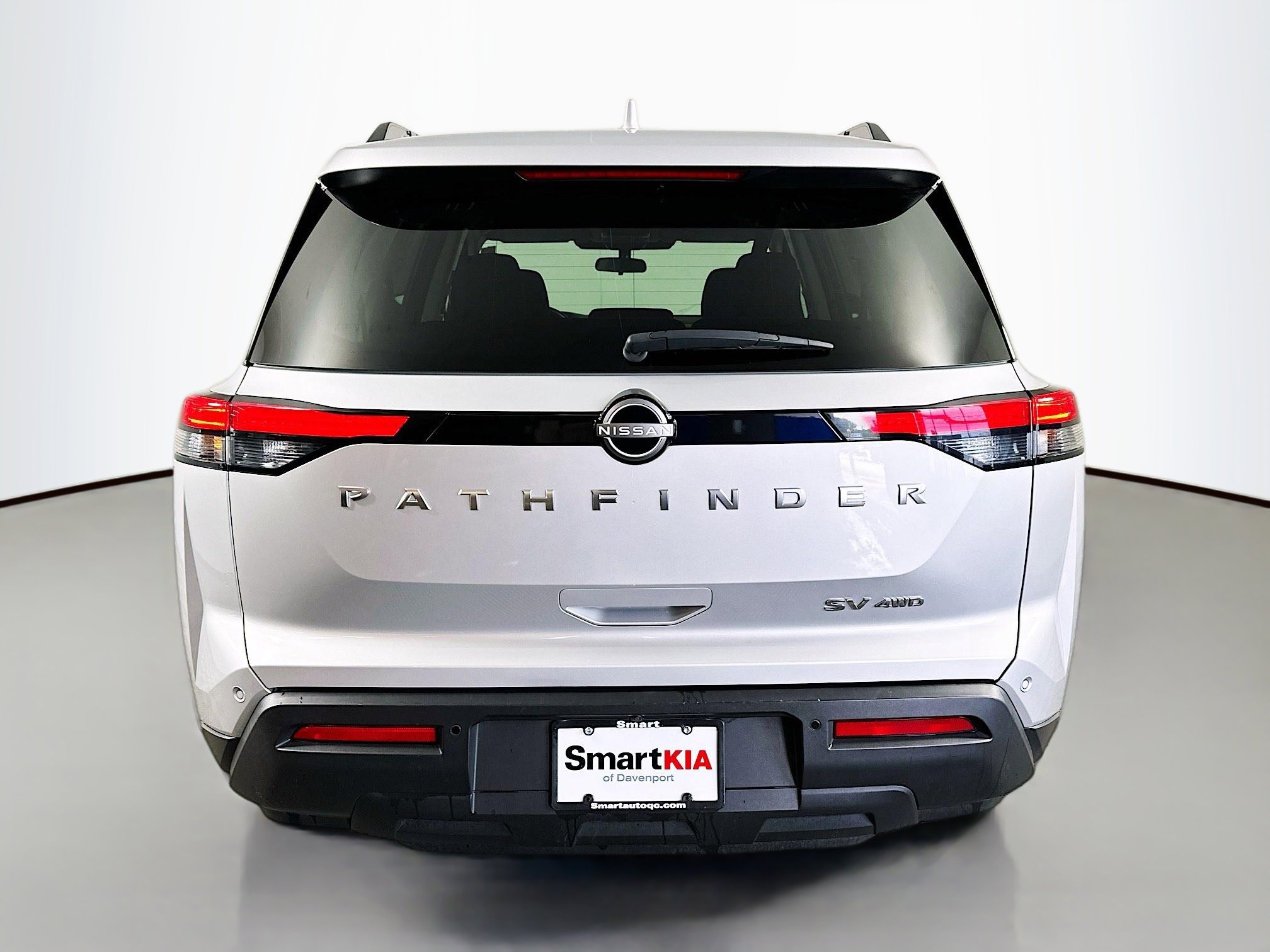 2023 Nissan Pathfinder SV photo 6
