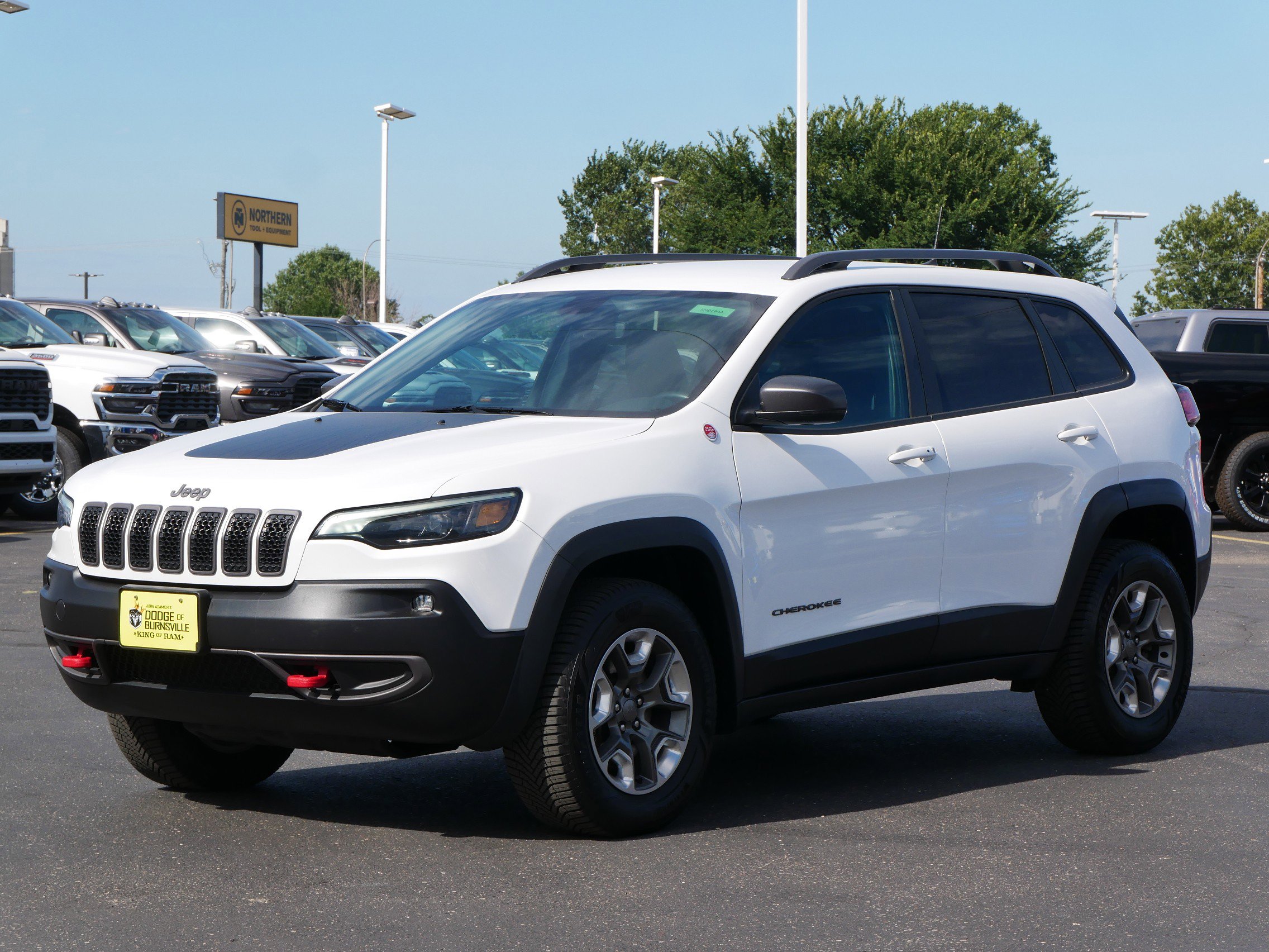 2019 Jeep Cherokee Trailhawk photo 3