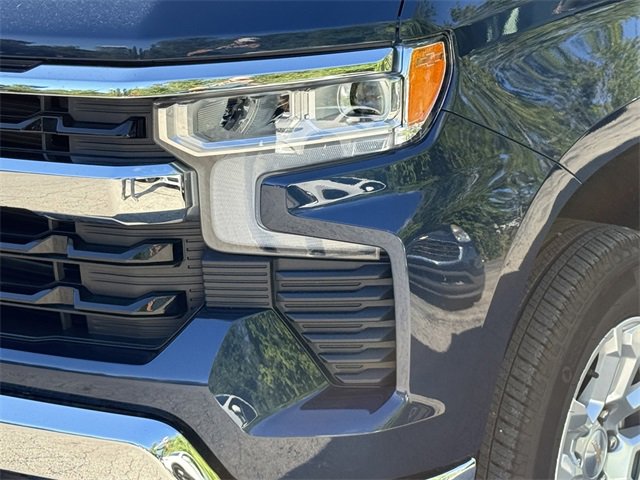 2022 Chevrolet Silverado 1500 LT photo 12