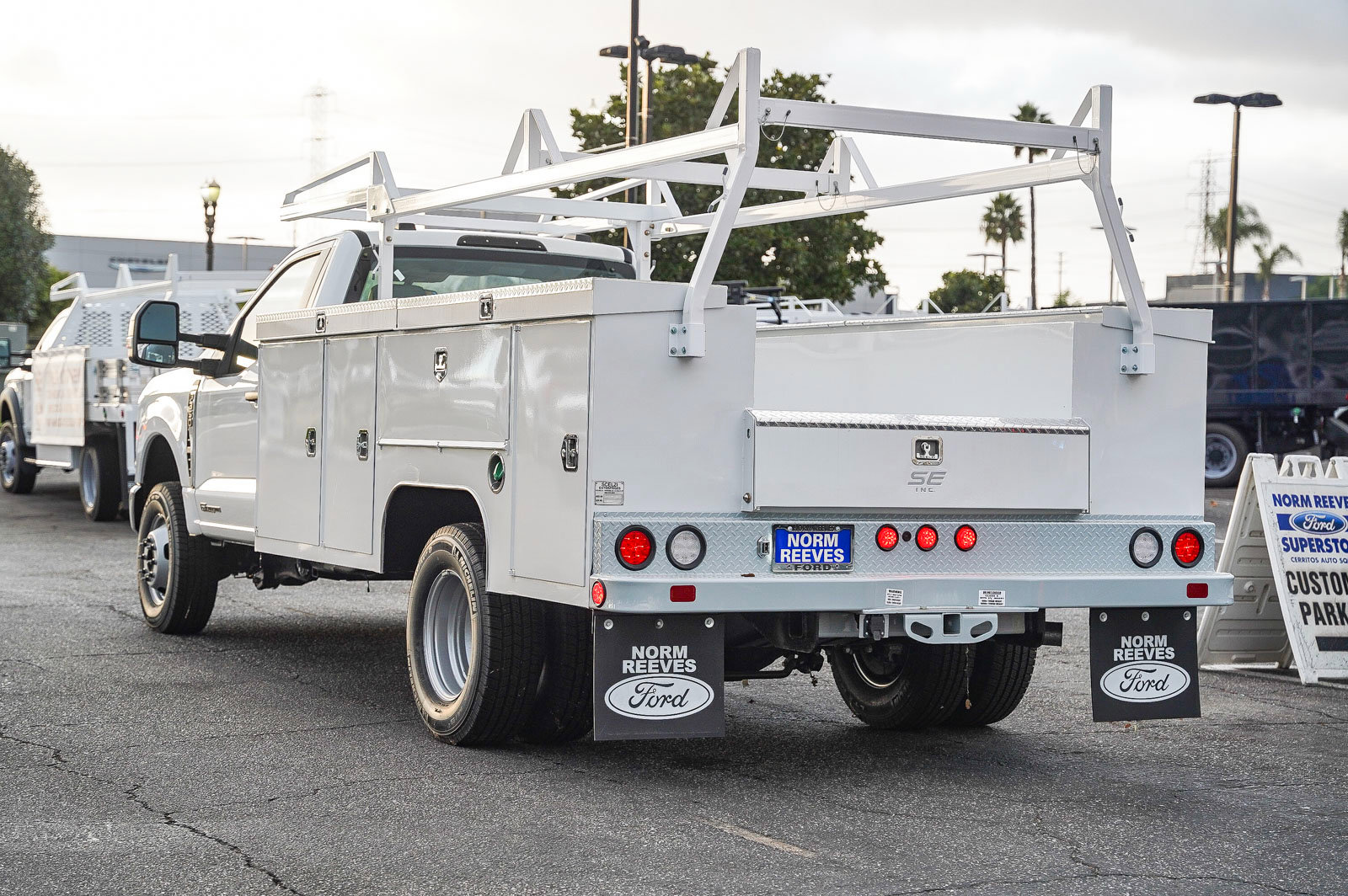 2024 Ford F-350 XL photo 7