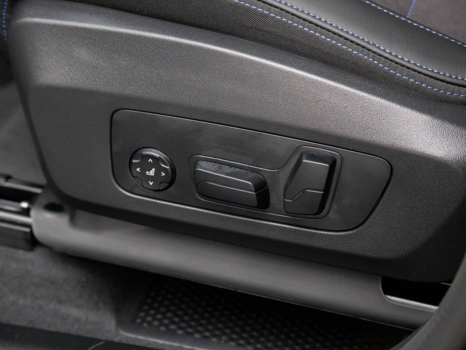 2025 Bmw X1 XDrive28i photo 4