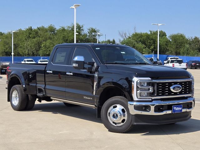 2026 Ford F-350 Lariat photo 2