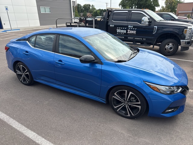 2020 Nissan Sentra SR photo 4
