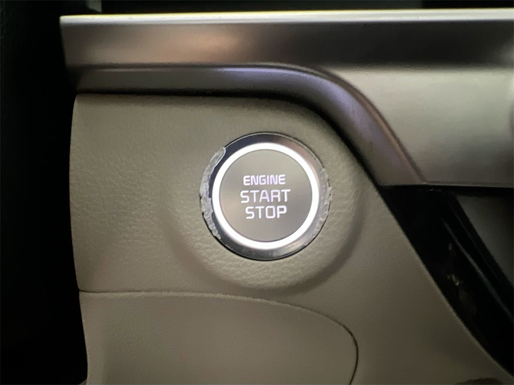 2025 Kia Telluride S photo 20