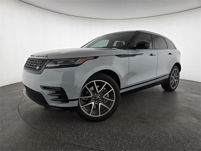 2026 Land Rover Range Rover Velar Dynamic SE's photo