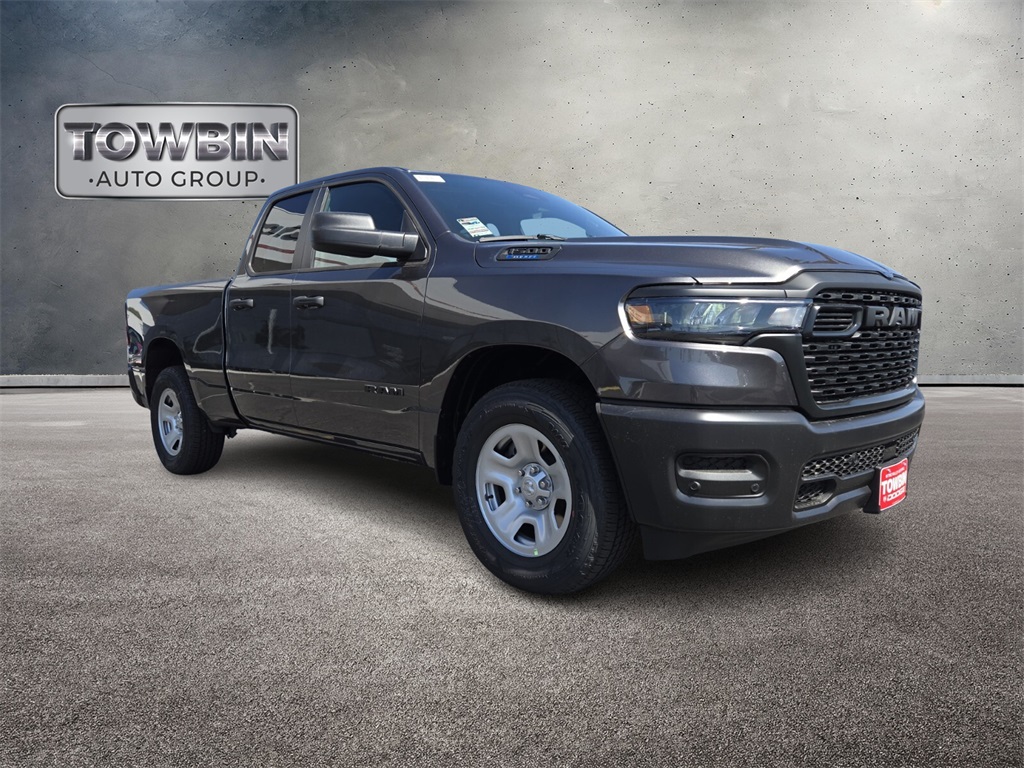 2025 Ram 1500 Tradesman photo 2
