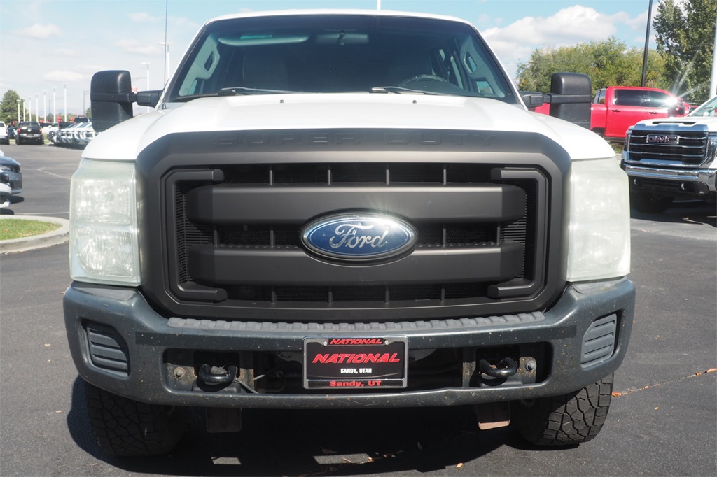2011 Ford F-350 photo 2