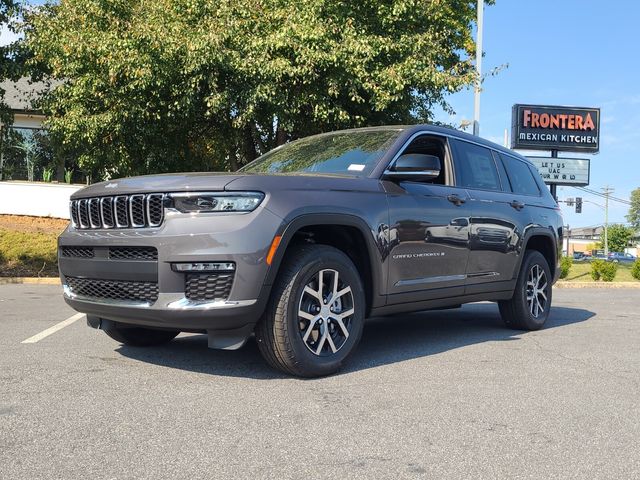 2025 Jeep Grand Cherokee Limited photo 4