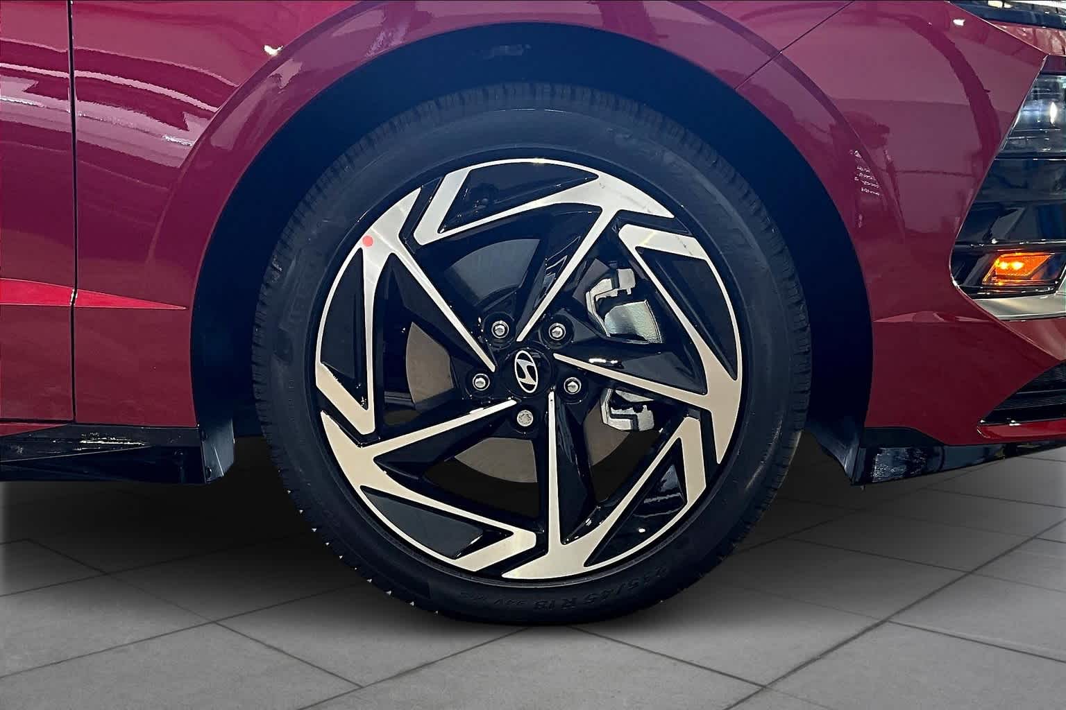 2024 Hyundai Sonata SEL photo 8