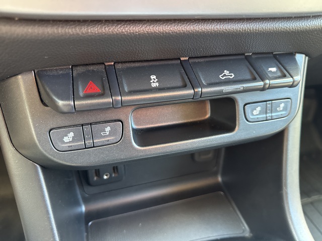 2019 Chevrolet Colorado LT photo 18
