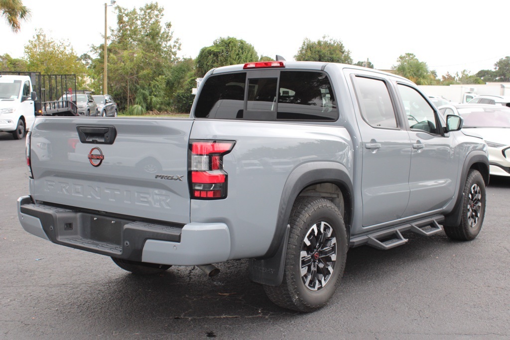 2022 Nissan Frontier Crew Cab PRO-X photo 6