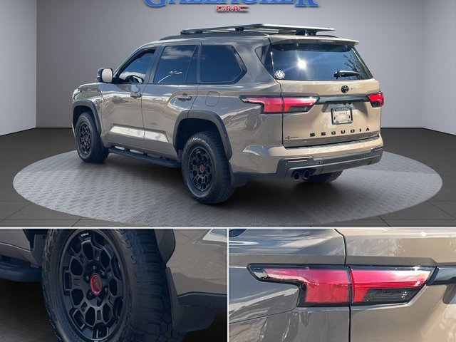 2025 Toyota Sequoia SR5 photo 7