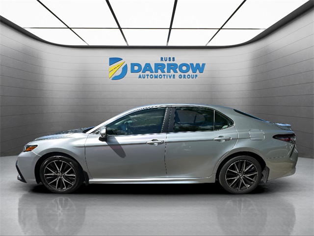 2024 Toyota Camry SE photo 2