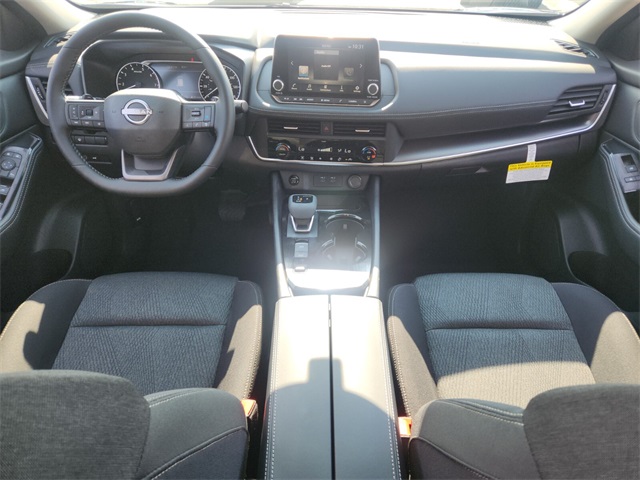2026 Nissan Rogue SV photo 7