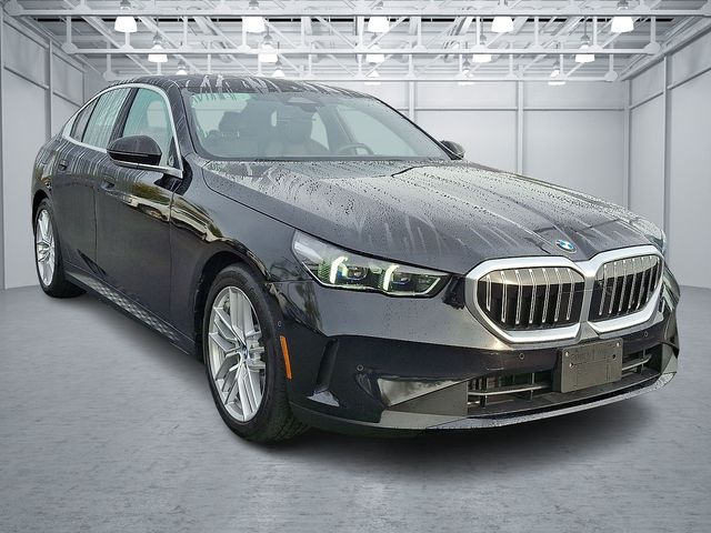 2024 Bmw 530i 530i xDrive photo 3