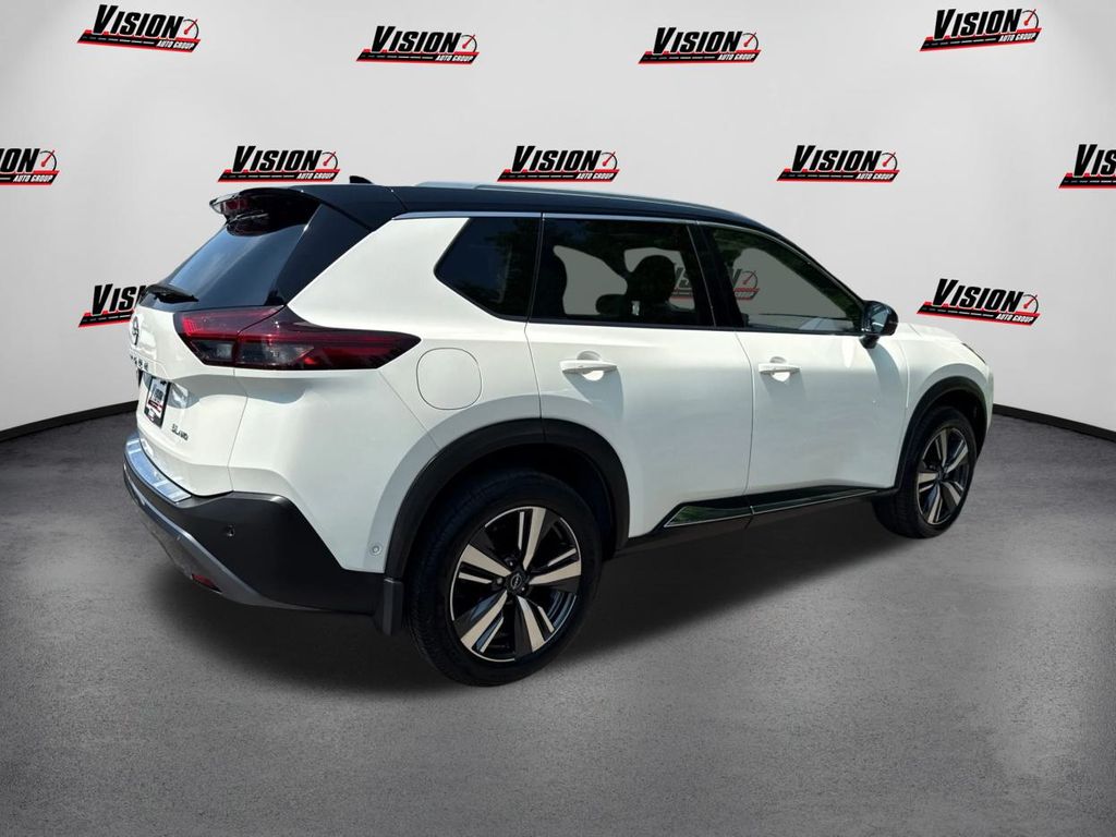 2022 Nissan Rogue SL photo 4