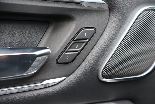 2019 Ram 1500 Laramie Sport photo 4