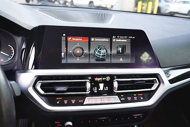 Used 2020 White BMW 330i image 25