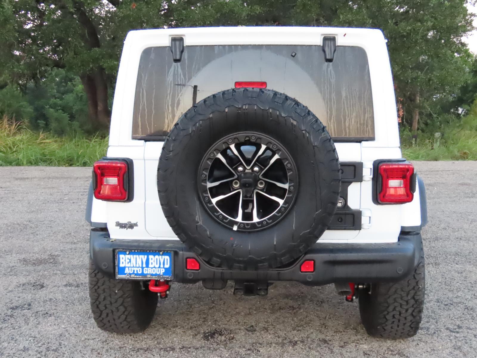 2025 Jeep Wrangler Rubicon X photo 15