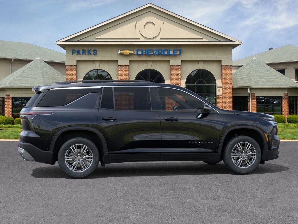 2026 Chevrolet Traverse photo 2