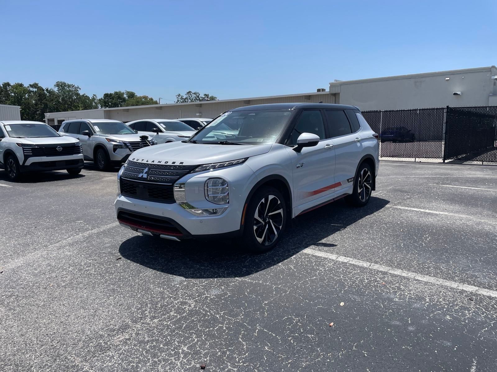 2024 Mitsubishi Outlander PHEV SE Ralliart photo 7