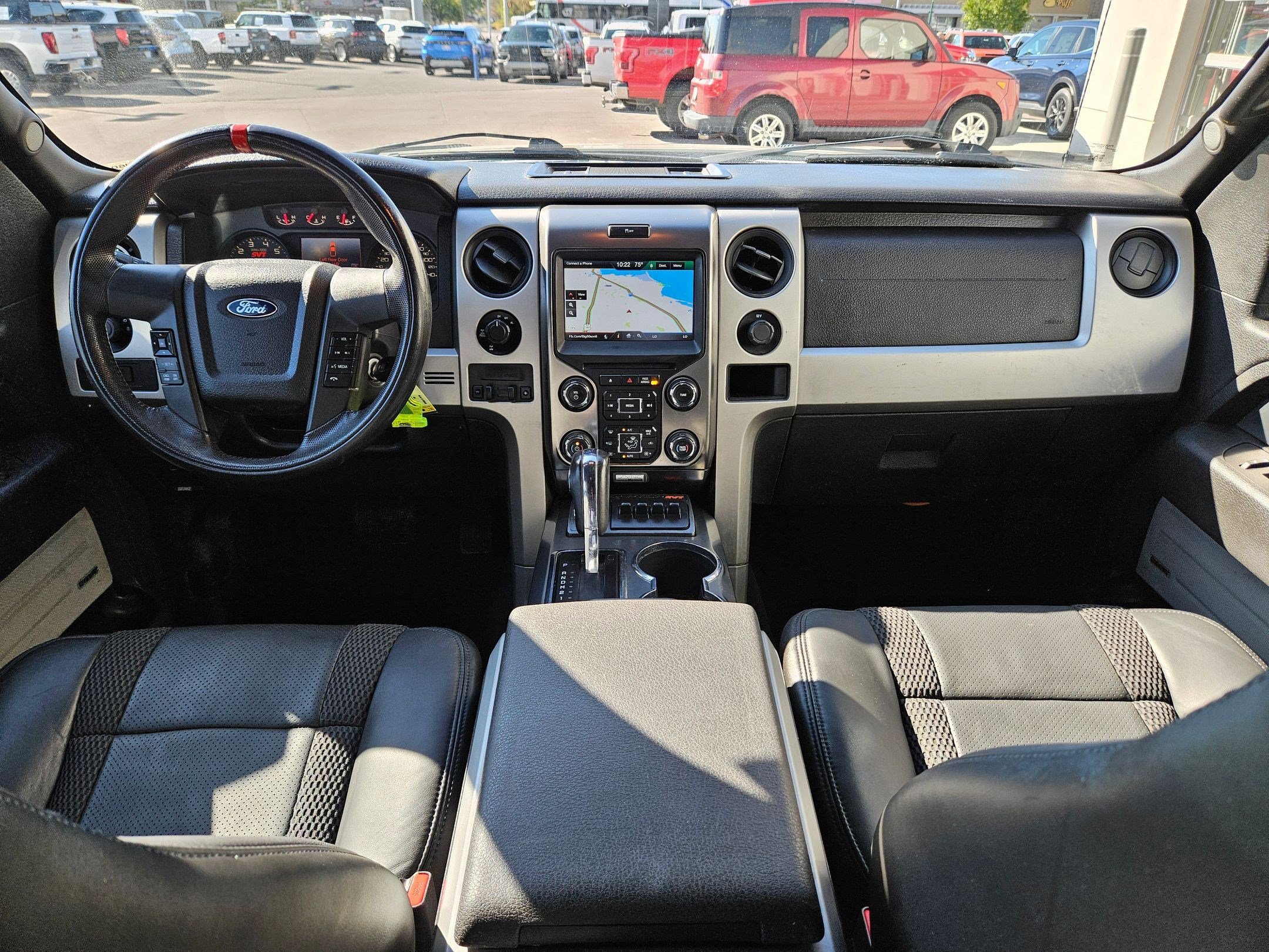 2014 Ford F-150 SVT Raptor photo 25