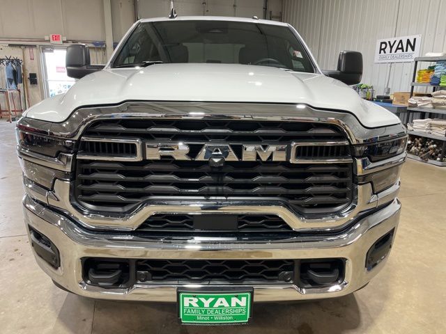 2025 Ram 2500 Tradesman photo 4