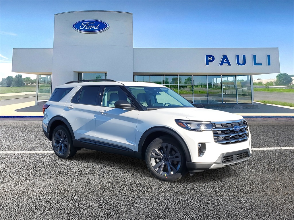 2026 Ford Explorer Active's photo