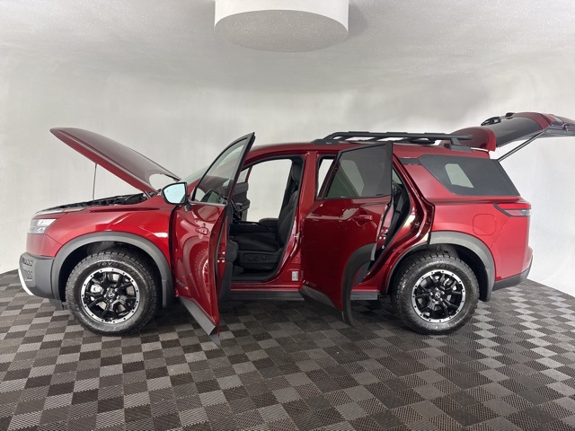 2025 Nissan Pathfinder Rock Creek photo 12