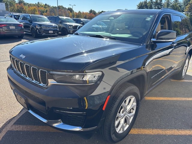 2022 Jeep Grand Cherokee Limited photo 3
