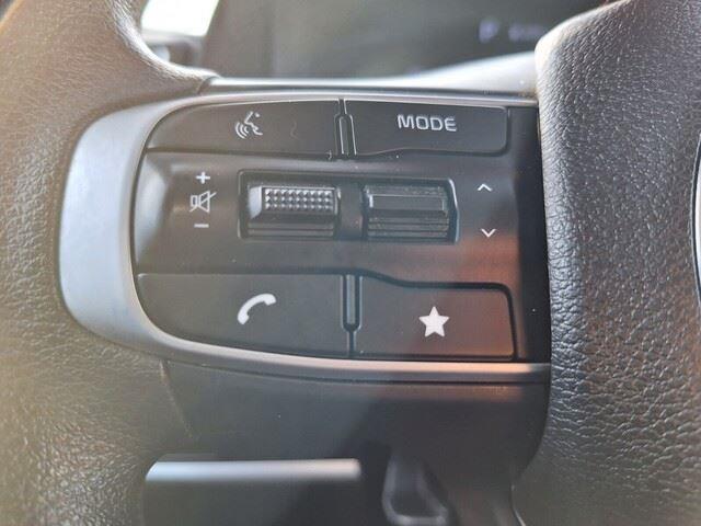 2024 Kia Sportage LX photo 13