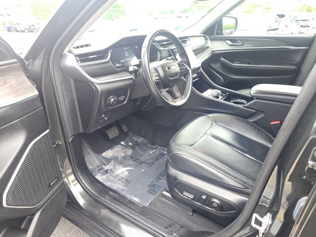 2022 Jeep Grand Cherokee Limited photo 12