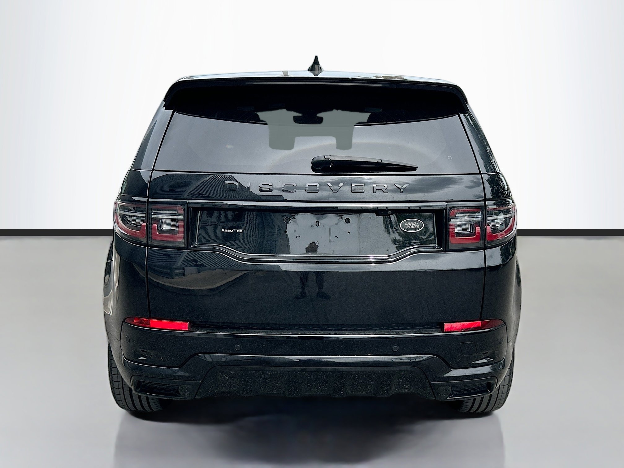 2020 Land Rover Discovery Sport SE R-Dynamic photo 5